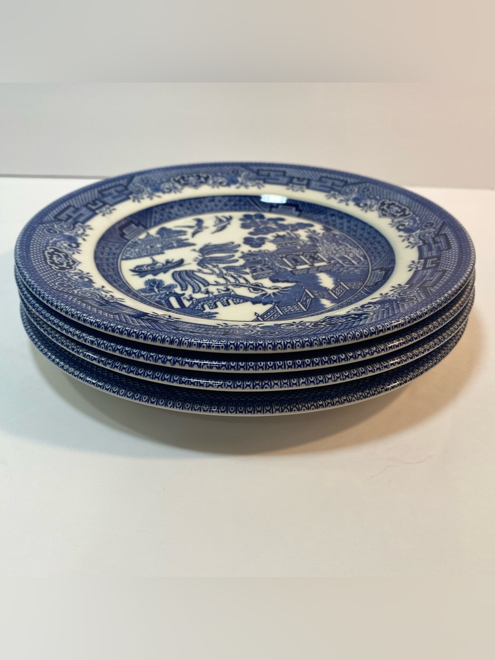 Vintage Churchill Blue Willow Set of 4 Dinner Plates 10.25” Made in England - Picture 3 of 7